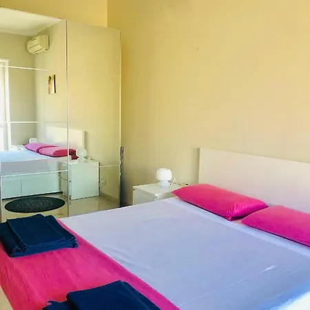 Petruzzelli's Apartmán Bari